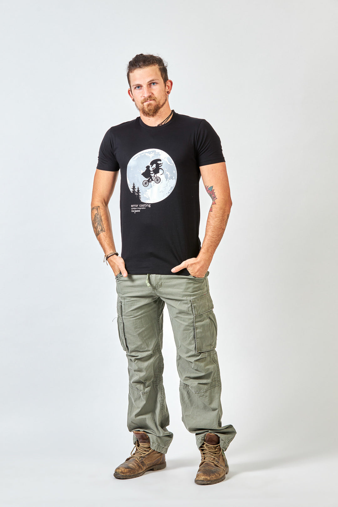 'Error Casting Alien' tee